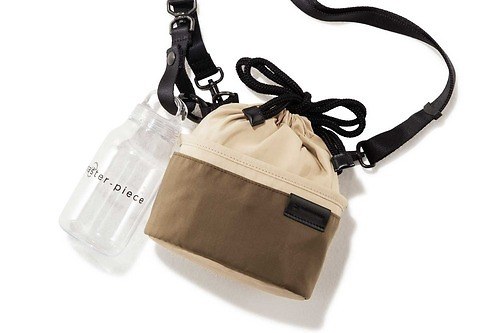 マスターピース“お茶”巾着バッグ、オリジナルボトル＆「一保堂茶舖」ティーバッグが付属