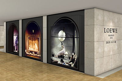 日本橋三越で「ロエベ展」開催 - 限定カラーのバッグやウォレットも登場