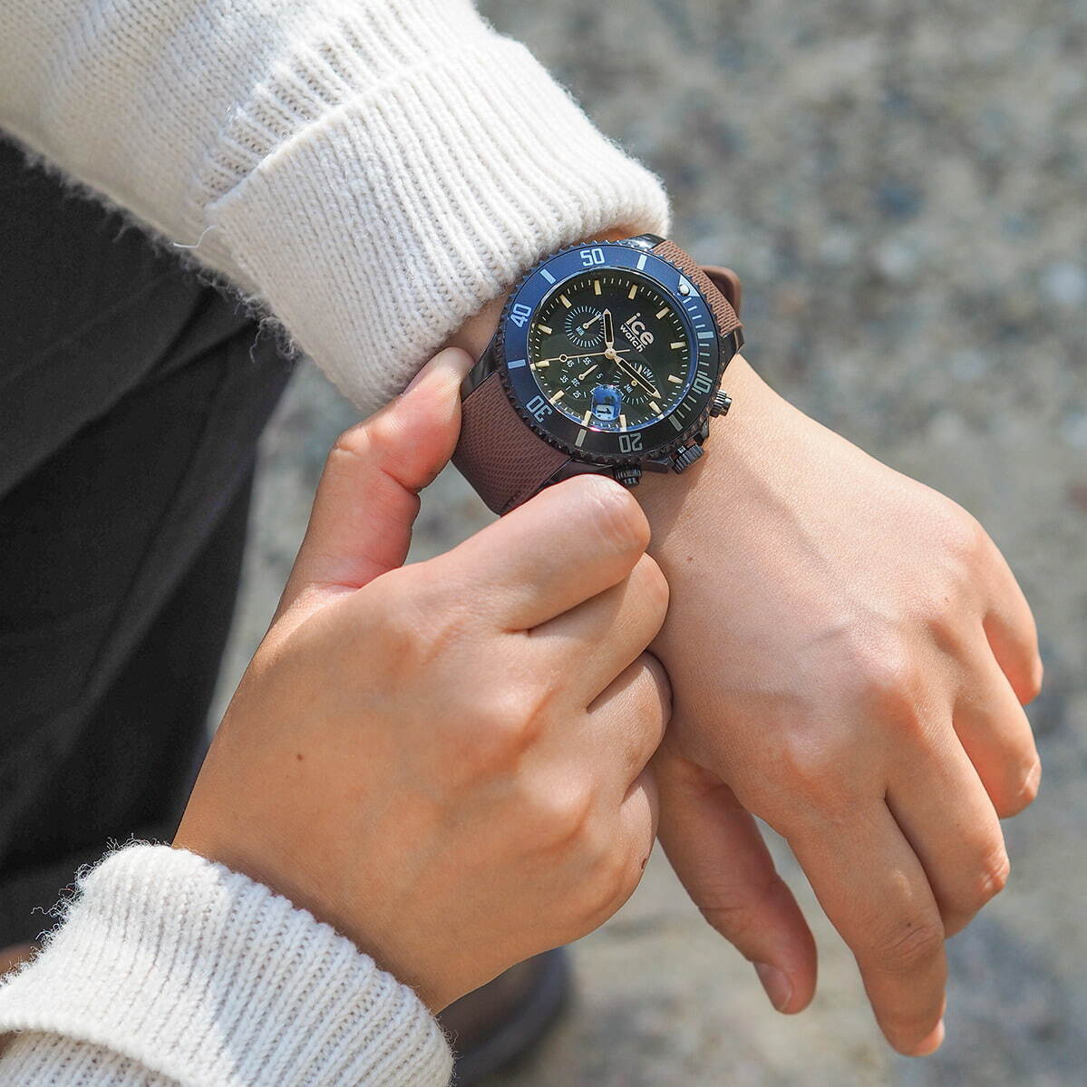 アイスウォッチ、人気腕時計から“くすみカラー”や“星空風の文字盤”など秋冬の新色｜写真42