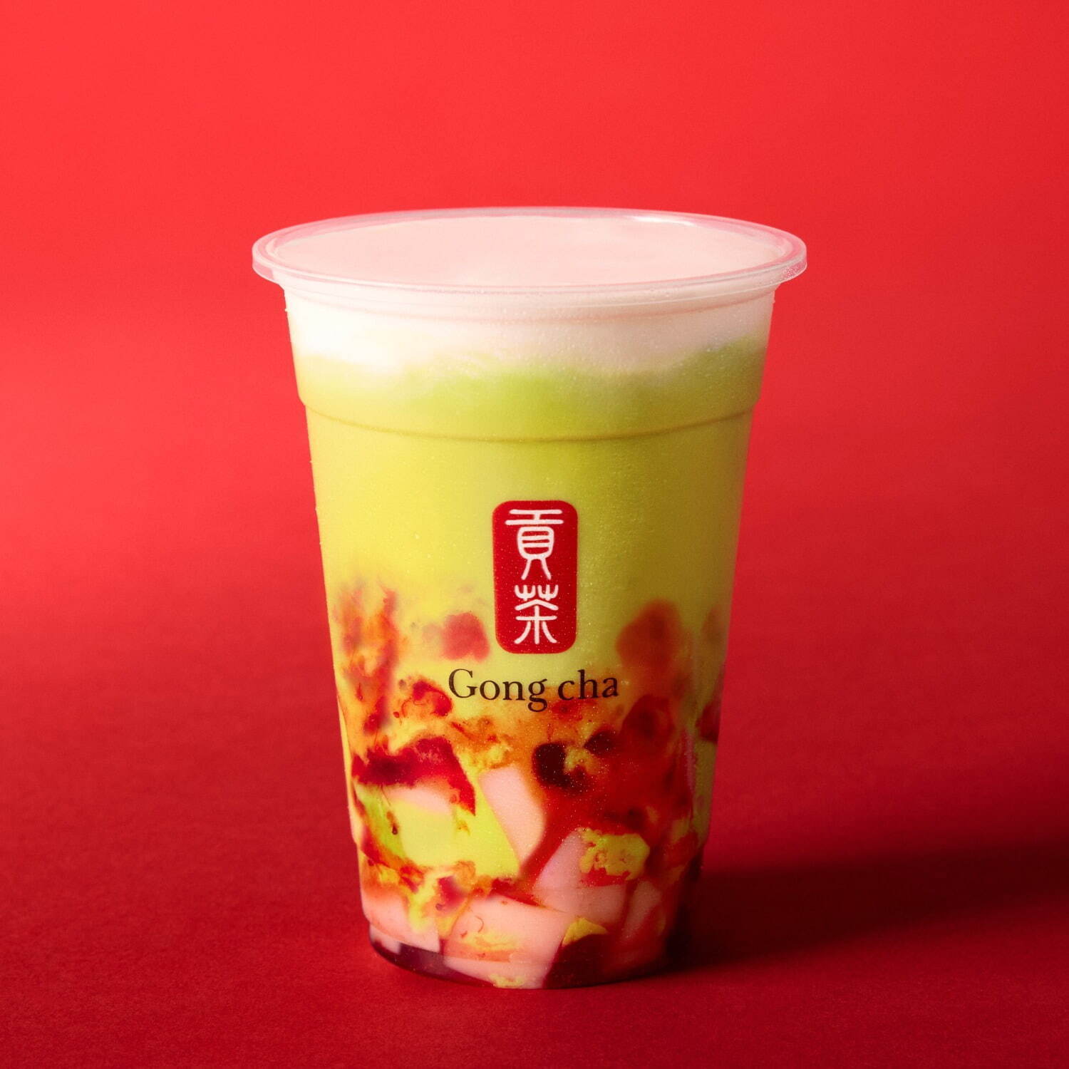 ゴンチャ(Gong cha) いちごピスタチオ ミルクティー＆フローズン｜写真2