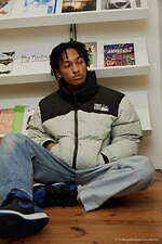 キネティクス(Kinetics), ファーストダウン(FIRST DOWN) 水差しを持つ女｜写真21