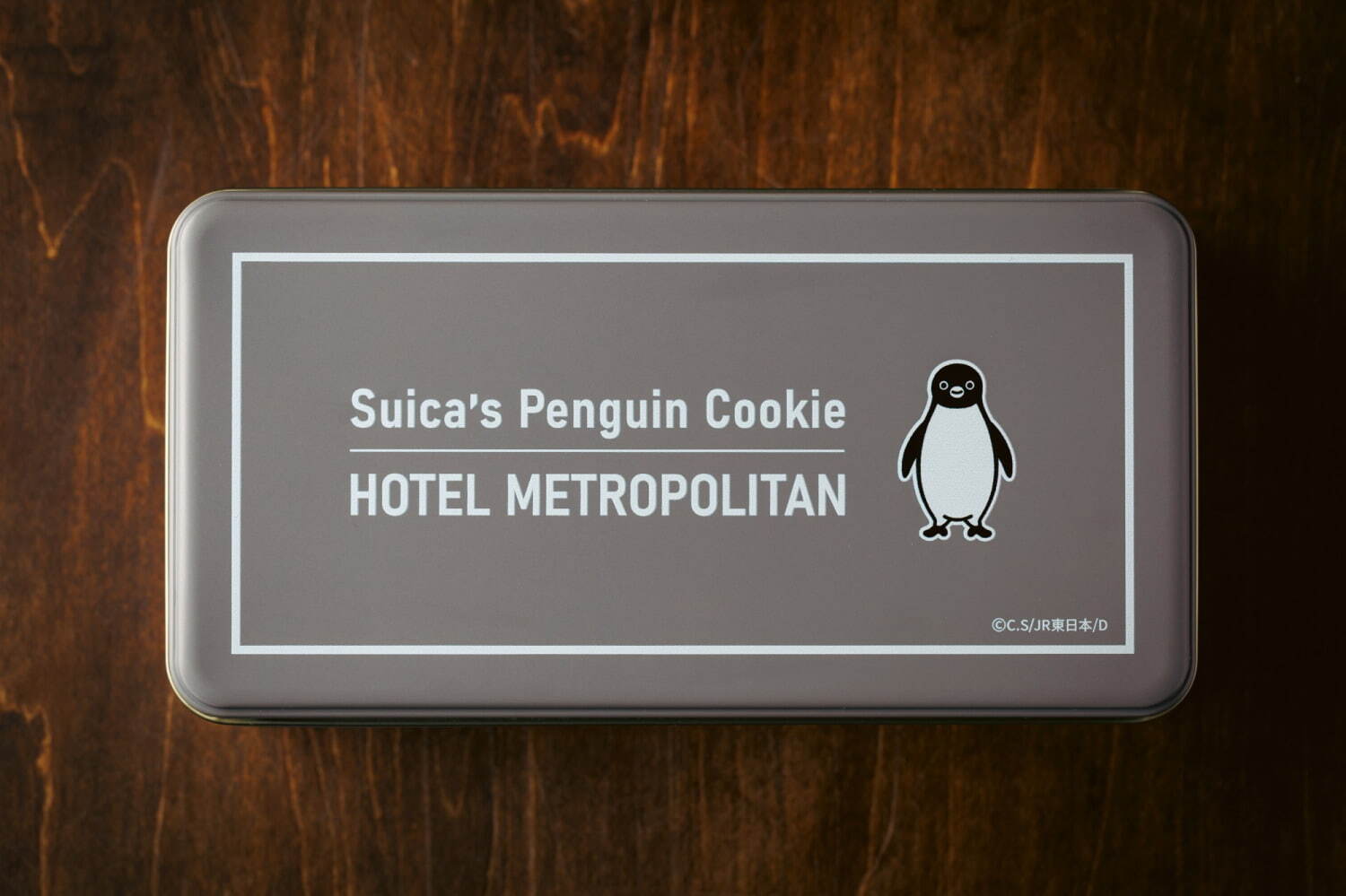 「Suicaのペンギン」 “大人”のクッキー缶がホテルメトロポリタンで、チーズ＆ブラックペッパーなど｜写真2