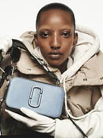 マーク ジェイコブス新作”スパンコール煌めく”ショルダーバッグ＆ロゴ入りクロコバッグ｜写真3