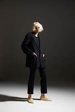 ローブス＆コンフェクションズ 2023年春夏コレクション、“テーラードアイテム”にフォーカス｜写真14