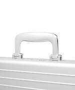 リモワ新作アルミニウムケース、オリジナルのポーカーゲーム入りアタッシュ＆“ワインボトル”キャリー｜写真7