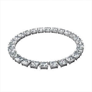 スワロフスキー2022年クリスマス、星や星座のクリスタルジュエリー＆雪の結晶オーナメントなど｜写真37