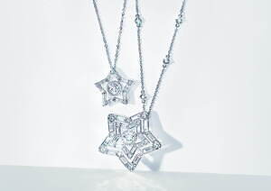 スワロフスキー2022年クリスマス、星や星座のクリスタルジュエリー＆雪の結晶オーナメントなど｜写真10