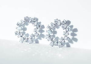 スワロフスキー2022年クリスマス、星や星座のクリスタルジュエリー＆雪の結晶オーナメントなど｜写真12