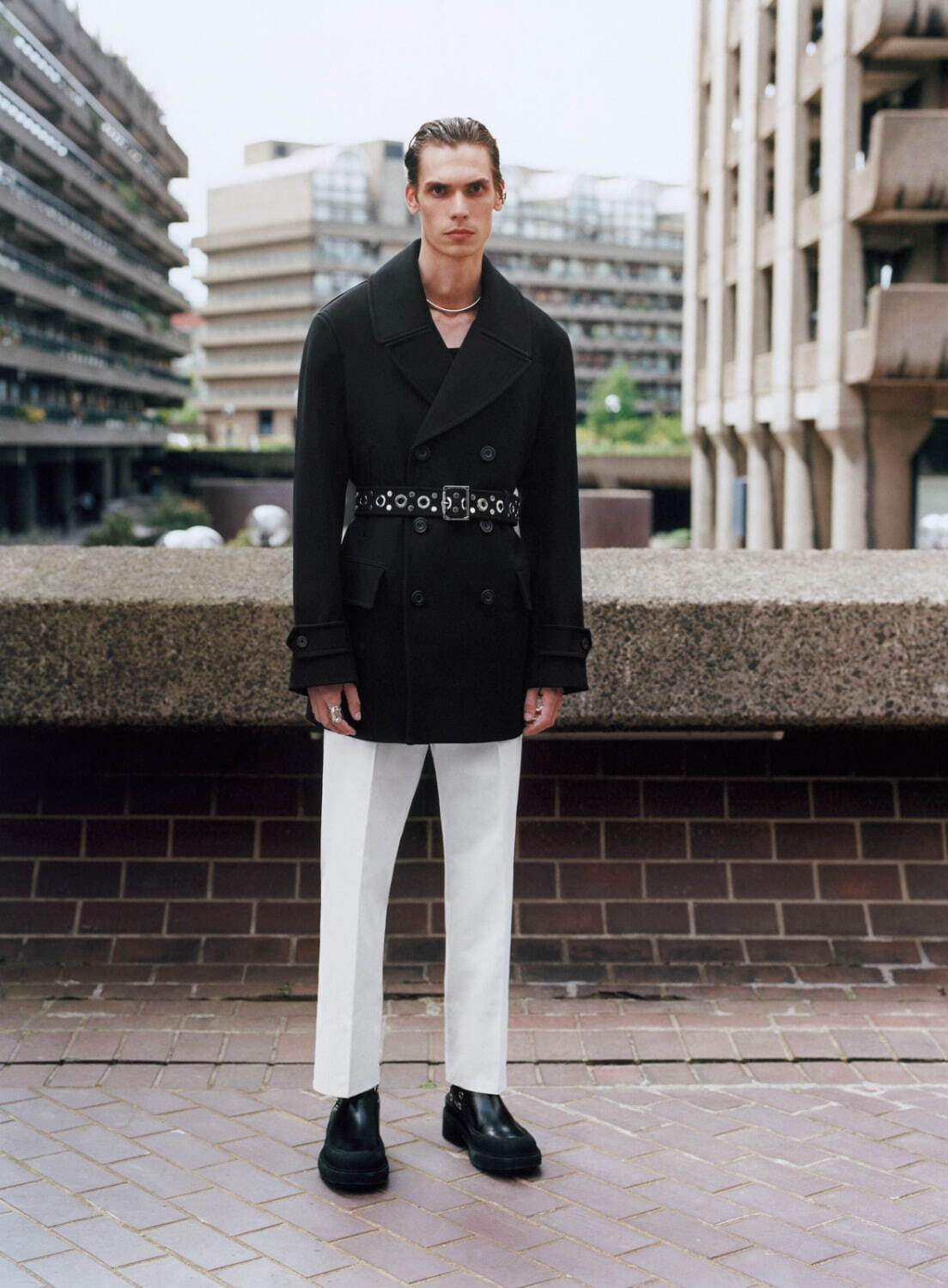 アレキサンダー・マックイーン(Alexander McQueen) 2023年リゾートメンズコレクション ファッションプレス
