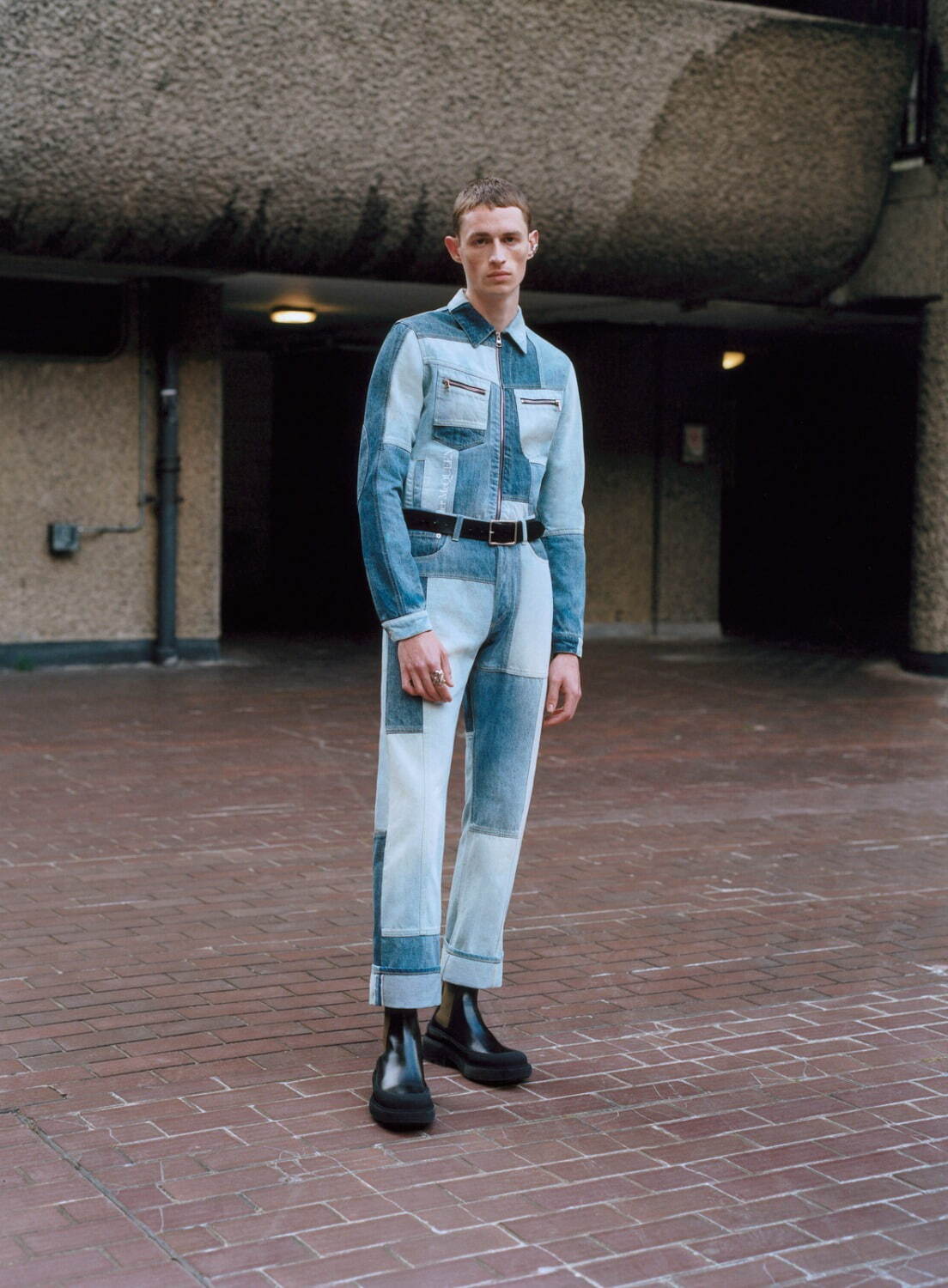 アレキサンダー・マックイーン(Alexander McQueen) 2023年リゾートメンズコレクション ファッションプレス