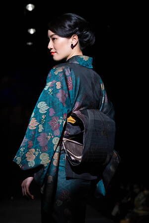 篠屋卯兵衛(Sasaya Uhei) 2022-23年秋冬ウィメンズ&メンズコレクション  - 写真7