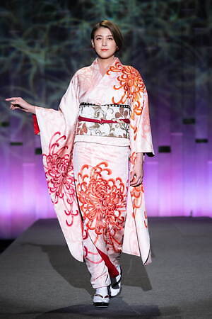 篠屋卯兵衛(Sasaya Uhei) 2022-23年秋冬ウィメンズ&メンズコレクション  - 写真35