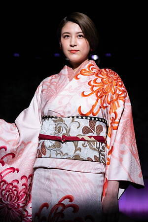 篠屋卯兵衛(Sasaya Uhei) 2022-23年秋冬ウィメンズ&メンズコレクション  - 写真36