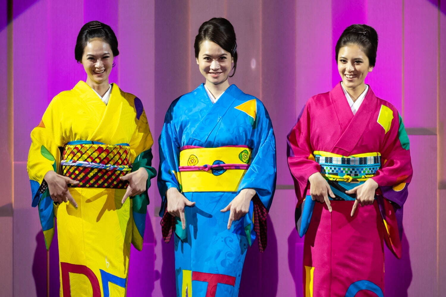 綺萌野 青野工房 2022-23年秋冬 ウィメンズ&メンズ コレクション