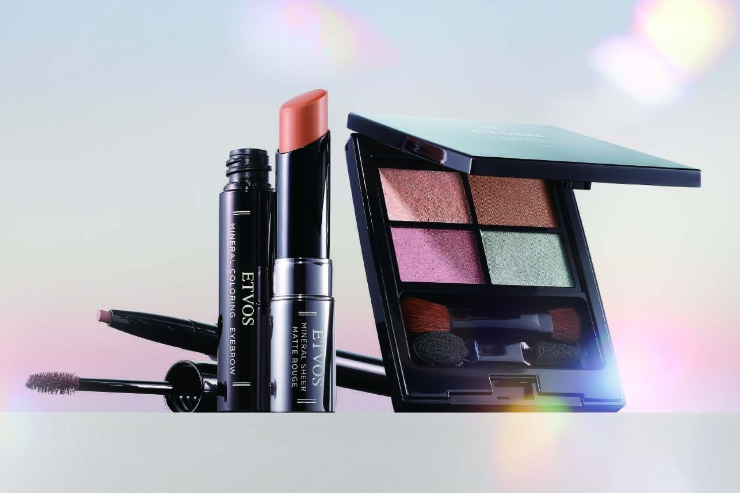 エトヴォス23年春夏コスメ、“朝焼けカラー”の4色アイパレ&“ハニーイエロー”の限定色リップ