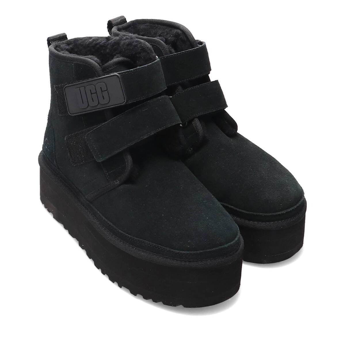 UGG W NEUMEL PLATFORM 27,500円