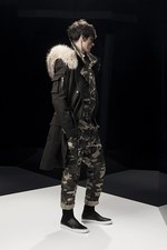 バルマン オム 2014年秋冬コレクション - アフリカの空気漂う新しいミックススタイル｜写真34