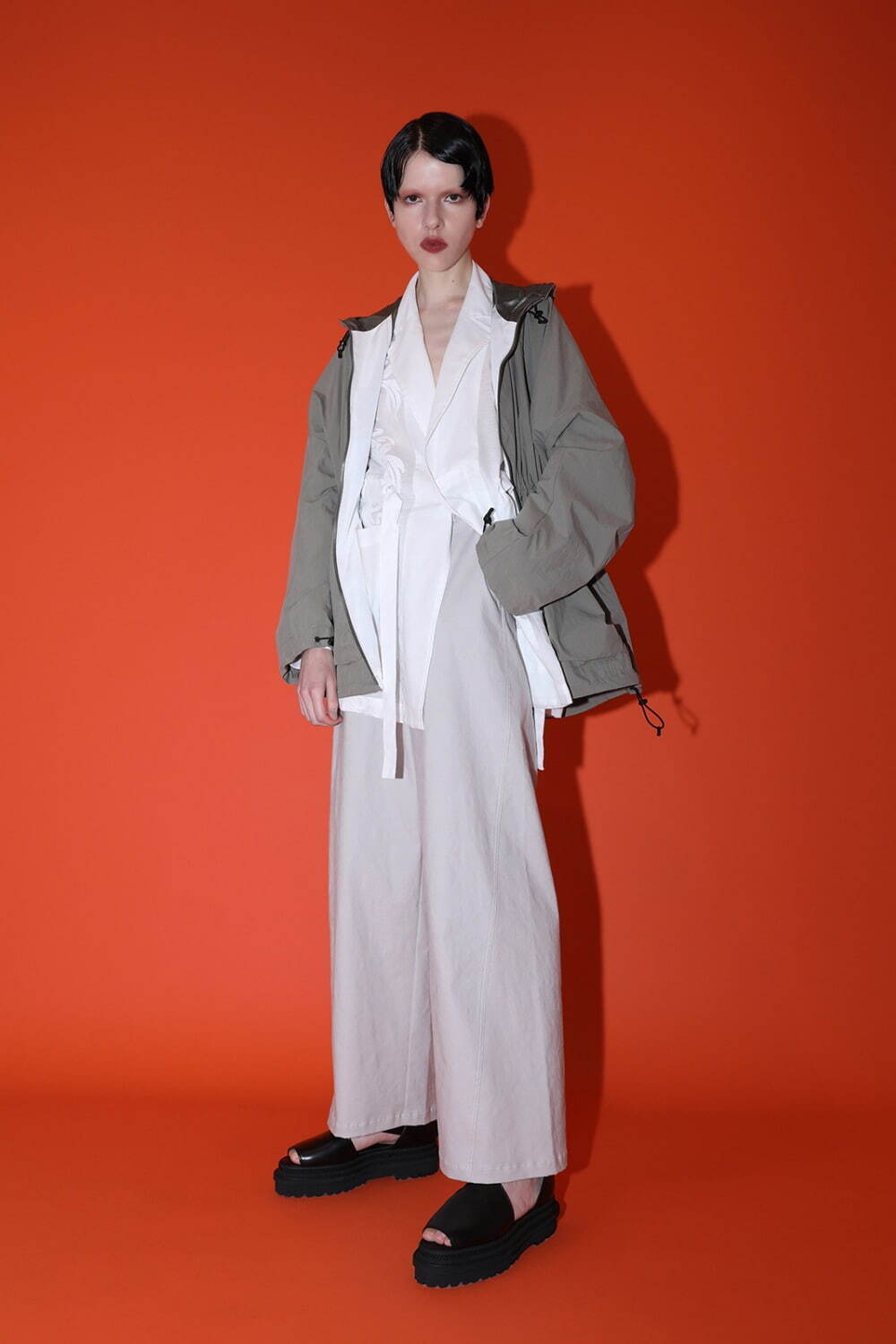 カミシマチナミ イエロー(KAMISHIMA CHINAMI YELLOW) 2023年春夏ウィメンズコレクション シルエット - 写真3