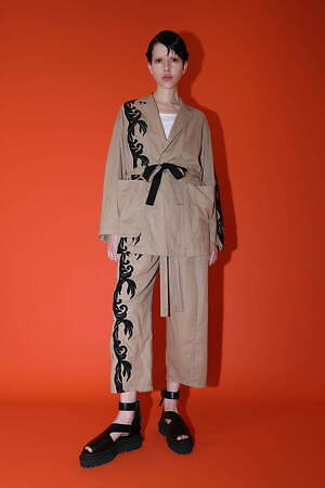 カミシマチナミ イエロー(KAMISHIMA CHINAMI YELLOW) 2023年春夏ウィメンズコレクション  - 写真18