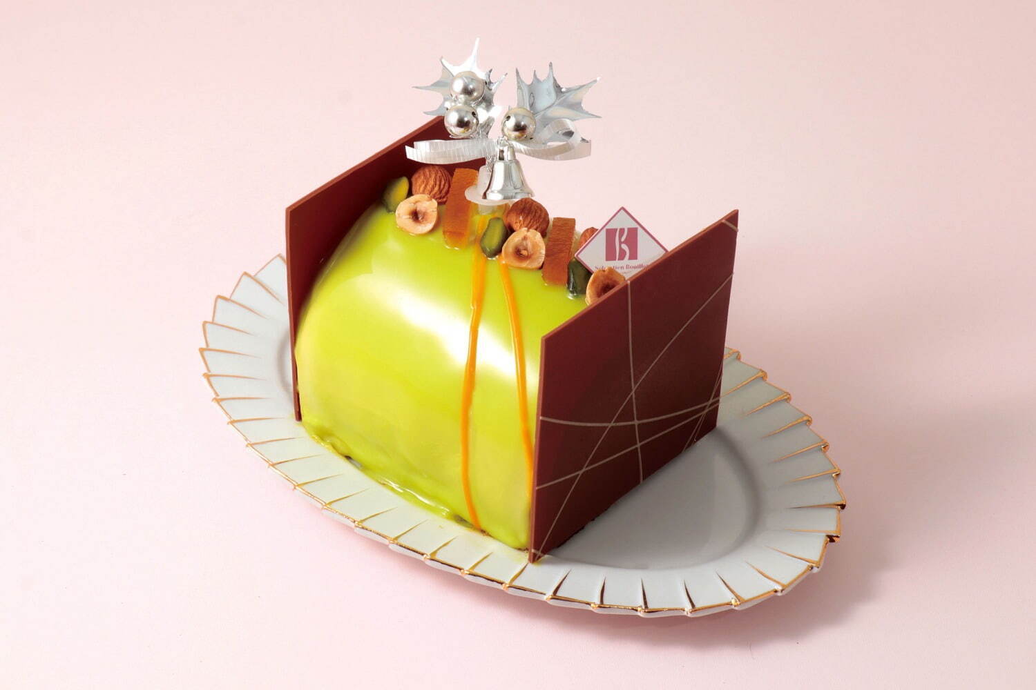 セバスチャン・ブイエの2022年クリスマスケーキ、ショコラムースや“ツリー”型ケーキ｜写真2