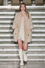 マックスマーラ 2024年リゾートコレクション - ミッドサマーの夢｜写真27