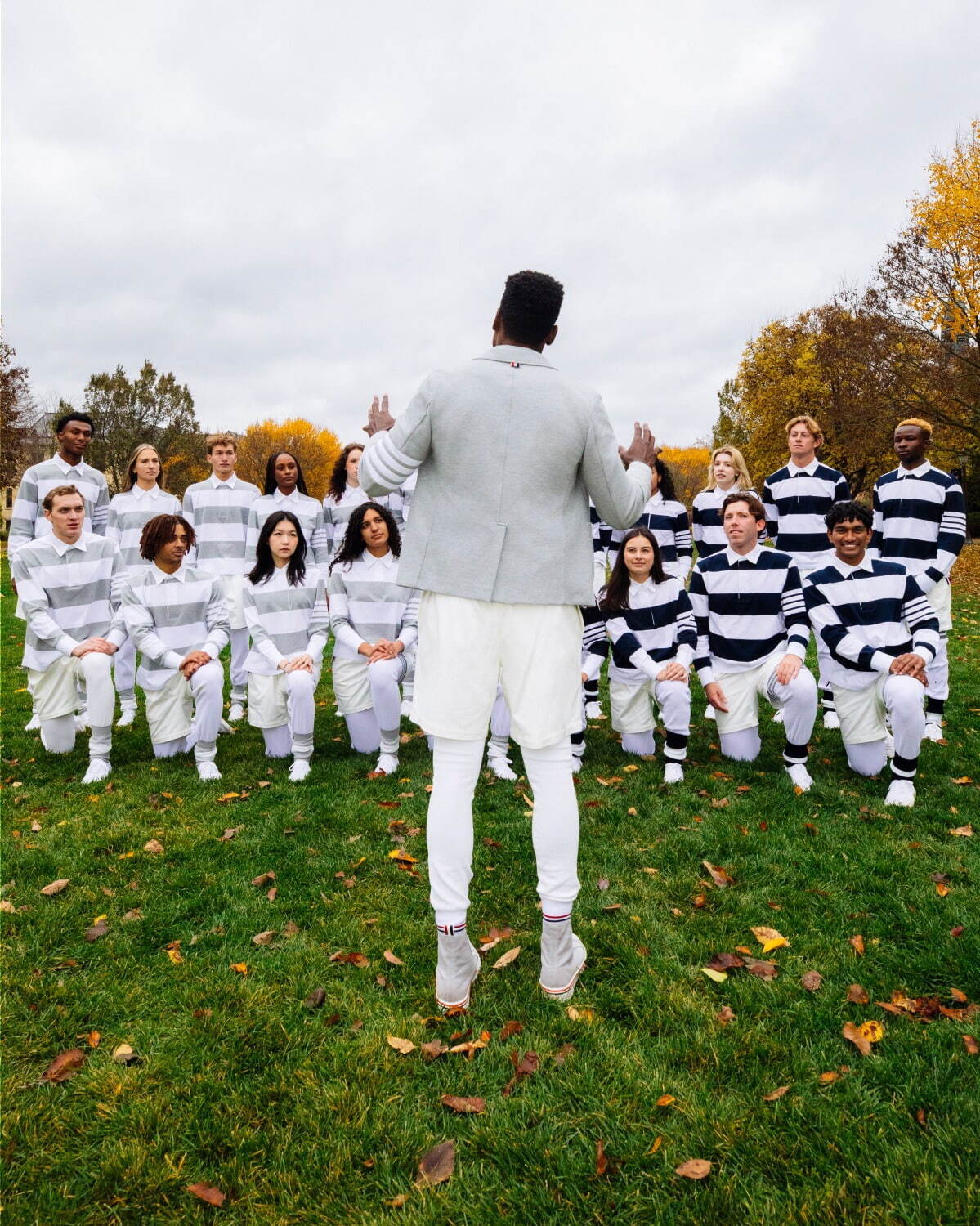 トム ブラウン(THOM BROWNE) フットボール｜写真10