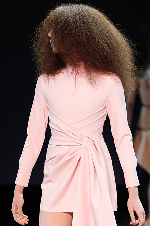 ヴィクター＆ロルフ オートクチュール(VIKTOR & ROLF Haute Couture) 2014年春夏ウィメンズコレクション  - 写真17