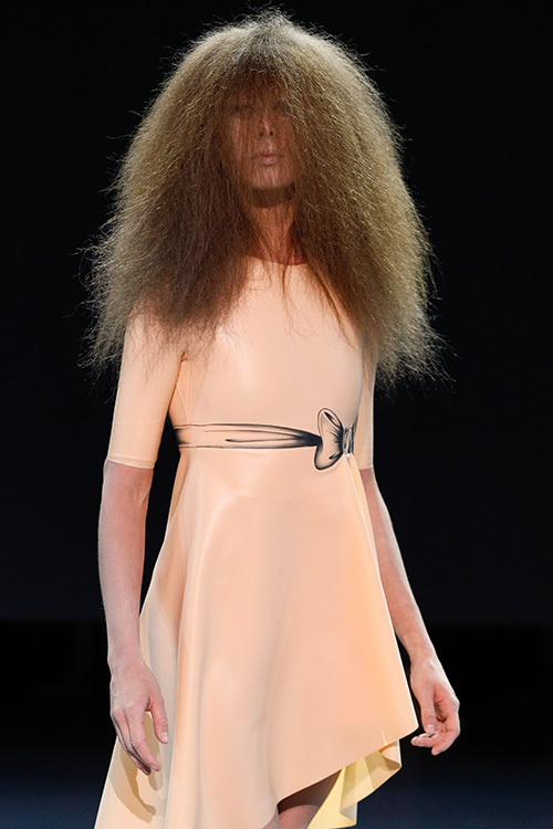 ヴィクター＆ロルフ オートクチュール(VIKTOR & ROLF Haute Couture) 2014年春夏ウィメンズコレクション  - 写真27