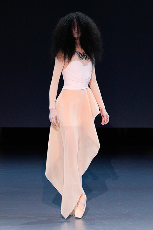 ヴィクター＆ロルフ オートクチュール 2014年春夏<span>コレクション</span> - 写真18