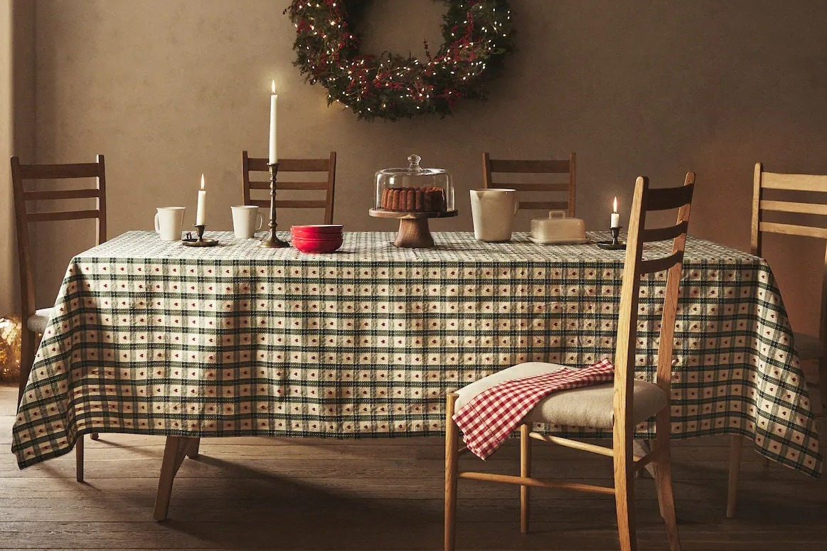 ９点 新品 ザラホーム ZARA  キャンドル オブジェ オーナメント グレー＆ホワイトでセンスがいいな。「ZARA HOME」のクリスマス