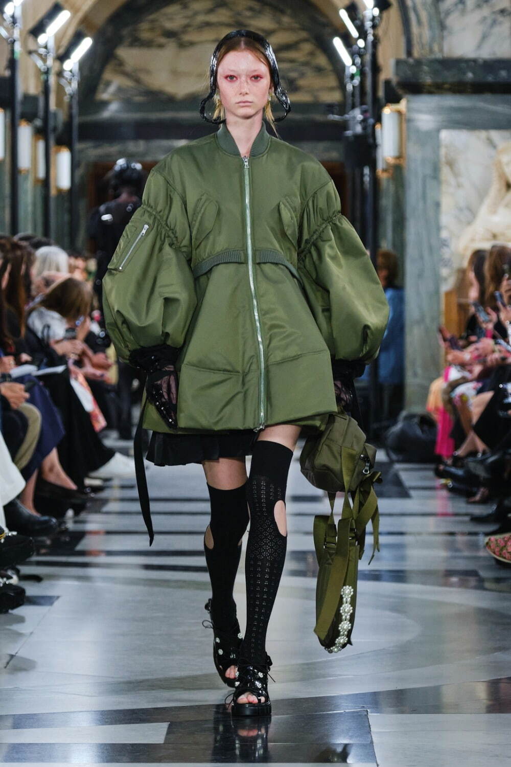 シモーネ ロシャ(SIMONE ROCHA) 2023年春夏ウィメンズ&メンズコレクション  - 写真17