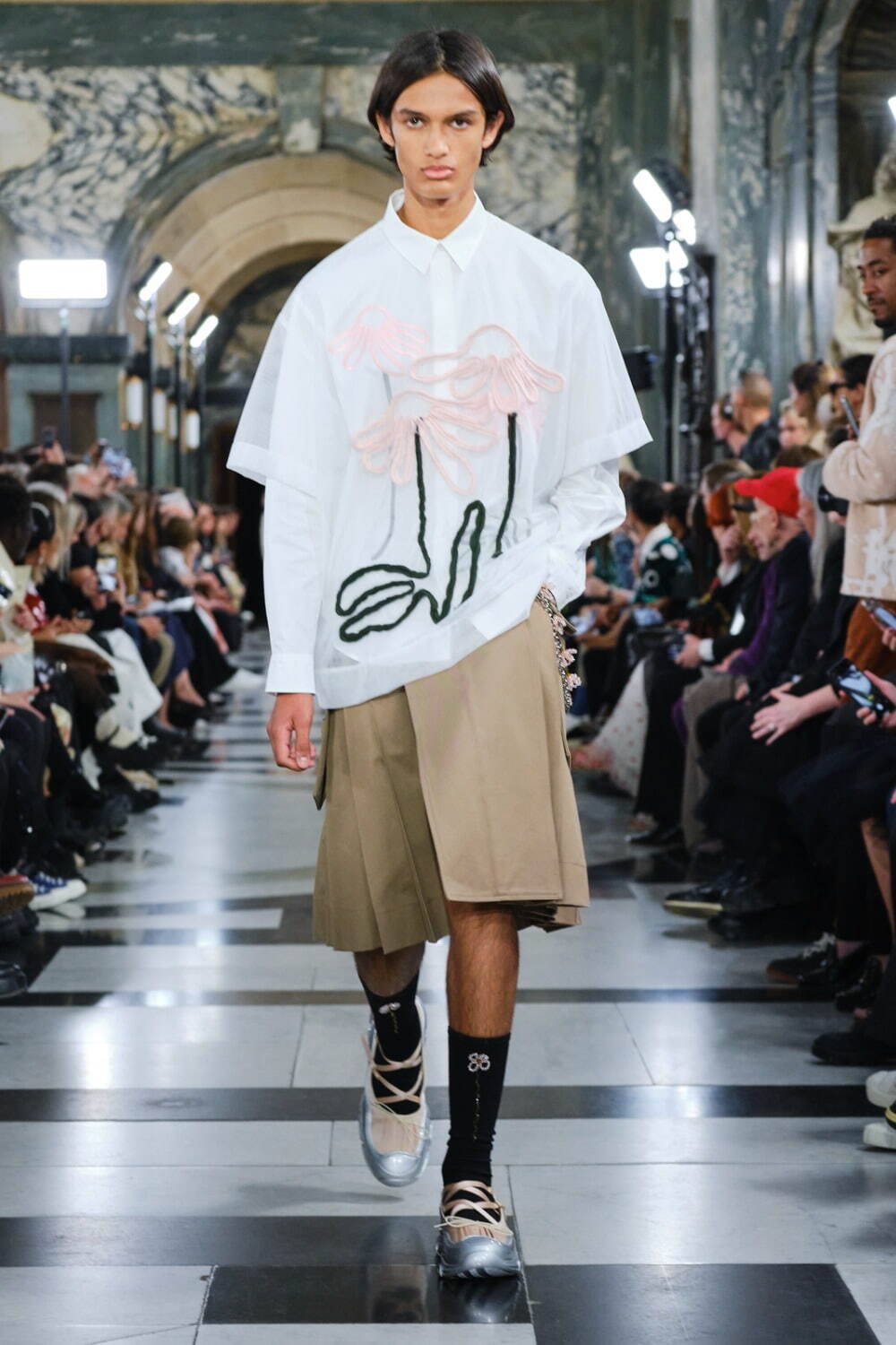 シモーネ ロシャ(SIMONE ROCHA) 2023年春夏ウィメンズ&メンズコレクション  - 写真30