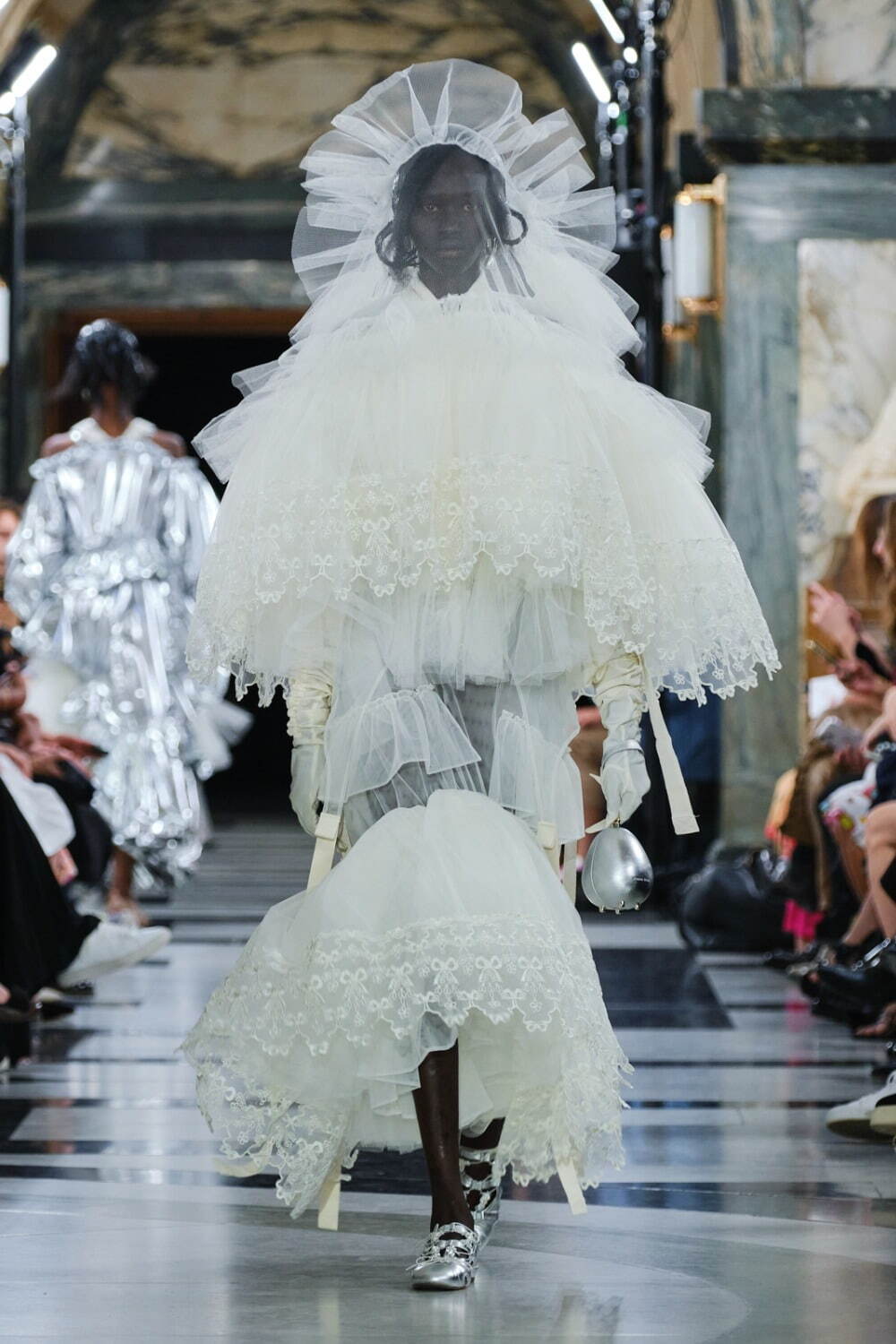 シモーネ ロシャ(SIMONE ROCHA) 2023年春夏ウィメンズ&メンズコレクション  - 写真47