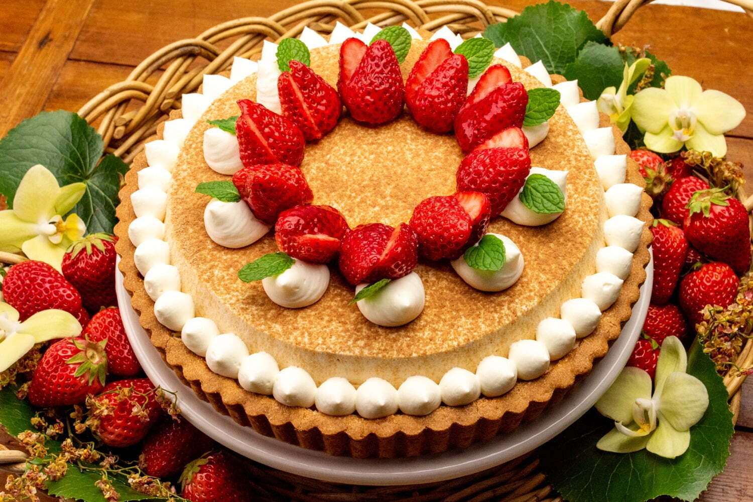 キル フェ ボン「黒洲きな粉とほうじ茶のタルト」きな粉クリーム＆わらび餅の京都限定タルト