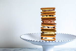 バターサンド「フフナーゲル」横浜赤レンガ倉庫に初常設店、石焼き芋×バターなど新作＆限定フレーバーも｜写真2