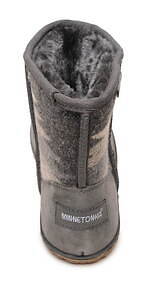 ミネトンカ22秋冬の新作ブーツ、“あったか”ジオメトリー柄ブーツ＆モカシン｜写真8