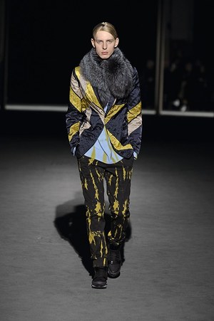 ドリス ヴァン ノッテン 2014-15年秋冬メンズコレクション ‐ 少しだけ先の未来｜写真26