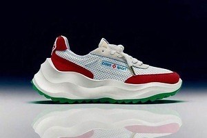 カサブランカ新作“伝説の都市アトランティス”着想メンズスニーカー、波打つ厚底ミッドソール