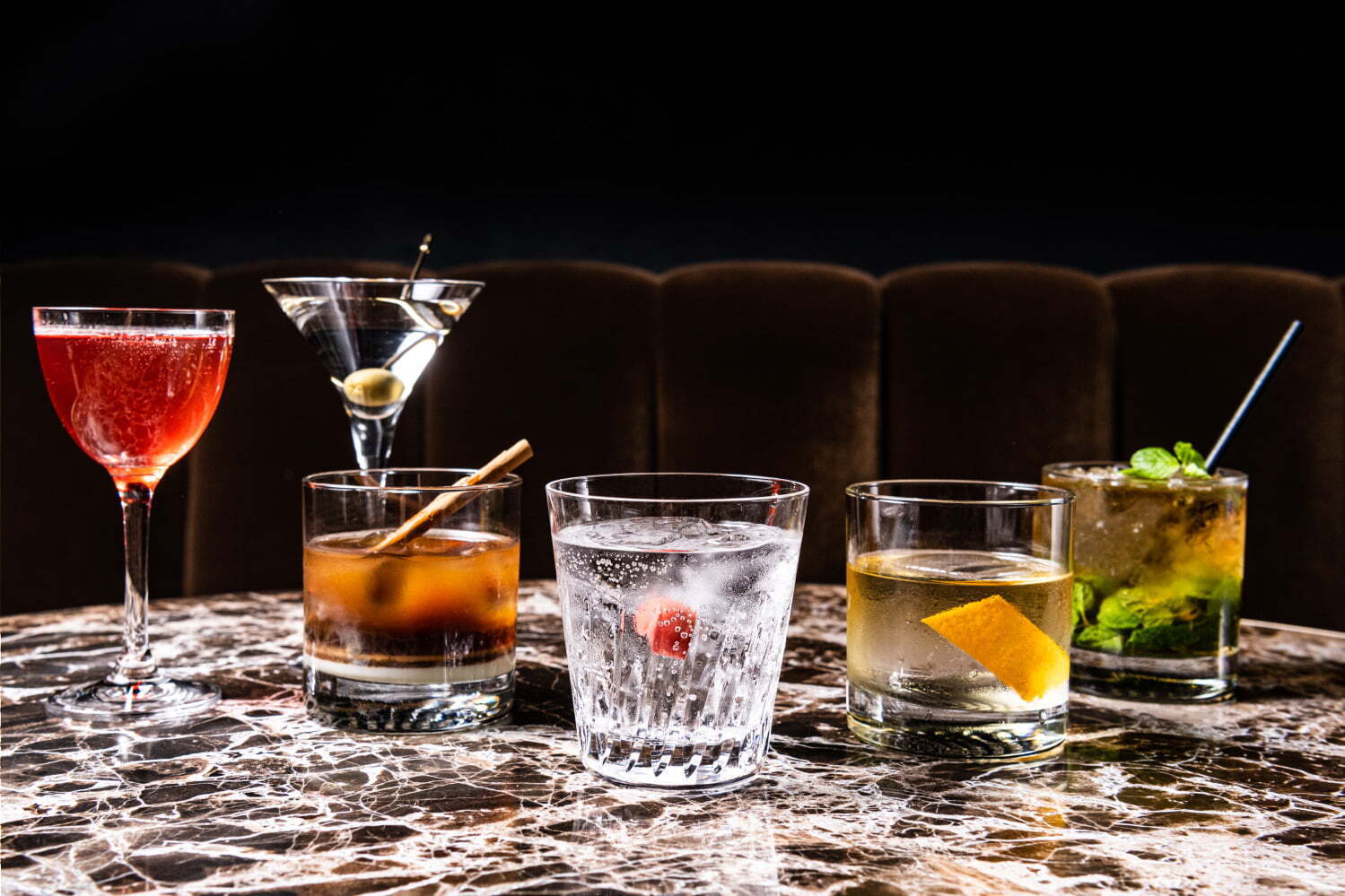 ダンヒル バー「ジャパン」カクテルなど、サッカー日本代表を応援する限定メニュー