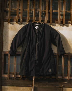 アンダーカバー×ノンネイティブ、“作務衣”に着想したジャケット 