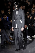 コム デ ギャルソン・オム プリュス(COMME des GARÇONS HOMME PLUS) 穴｜写真7