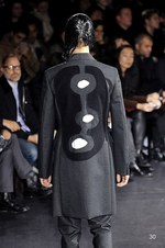 コム デ ギャルソン・オム プリュス(COMME des GARÇONS HOMME PLUS) 穴｜写真33