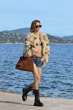 セリーヌ 2023年春夏ウィメンズコレクション - 南仏リゾートで抱くノスタルジア｜写真19