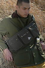 アンドワンダー×バブアー“アースカラー”のウェア＆バッグ、リフレクターが輝くジャケット｜写真7