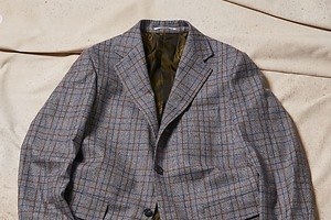 ジェイプレス、チェック柄のフランネルジャケットやダークカラーのバーシティージャケット