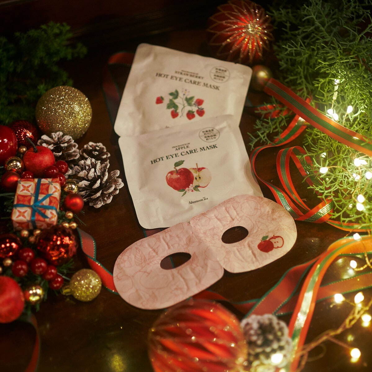 アフタヌーンティー・リビングのクリスマス、アップル型スノードーム＆クラッカー入りバスソルト｜写真10