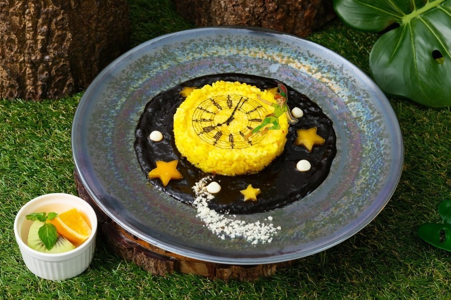 「ピーター・パン」OH MY CAFEが東京・大阪・名古屋で、ピーター・パン＆時計盤のカレー