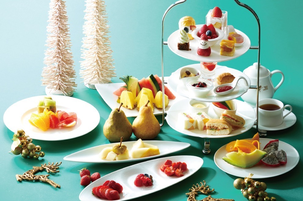マリトッツォ｜“クリスマスモチーフ”のアフタヌーンティー＆旬のフルーツ食べ放題、タカノフルーツパーラー新宿本店で