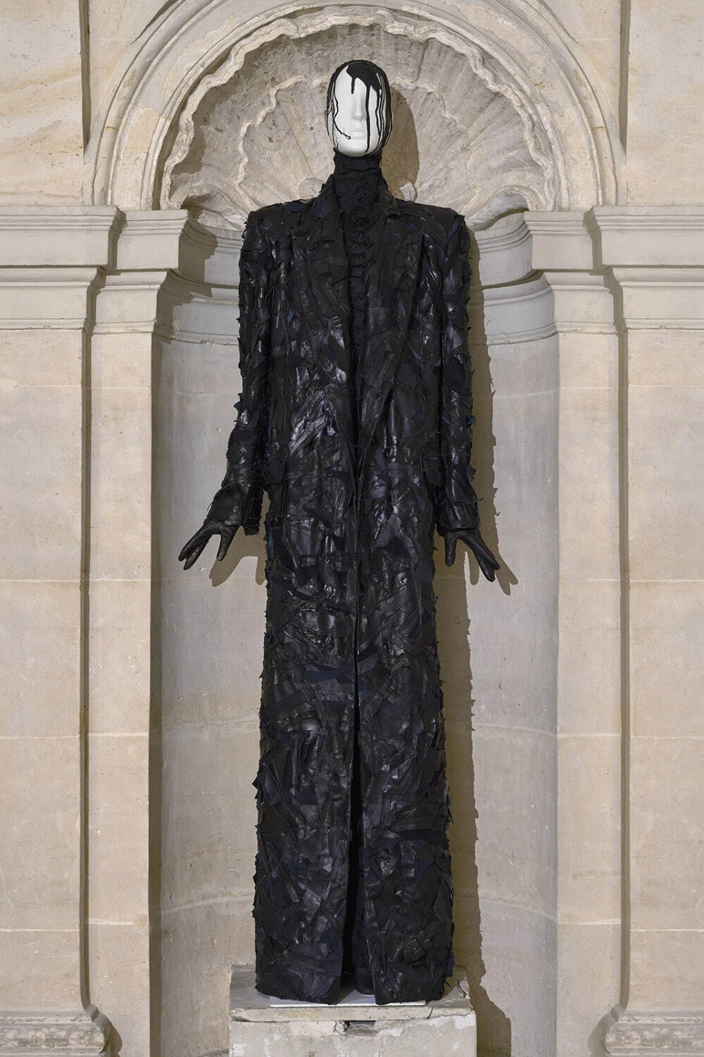 オリヴィエ ティスケンス(OLIVIER THEYSKENS) コレクション
