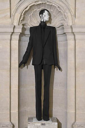 オリヴィエ ティスケンス(OLIVIER THEYSKENS) 2023年春夏ウィメンズコレクション  - 写真2